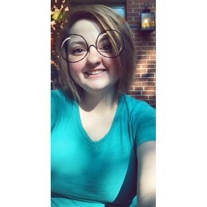 Meet your Posher, Kristina